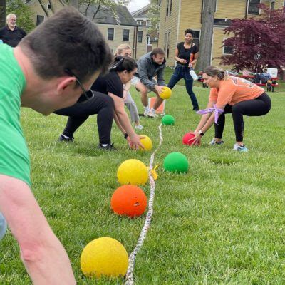 55 Best Outdoor Team Building Activities, Games & Events.